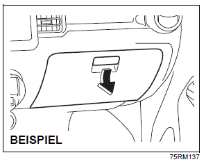 Suzuki Ignis. Handschuhfach 